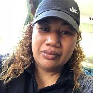 Meet your Posher, Ninia